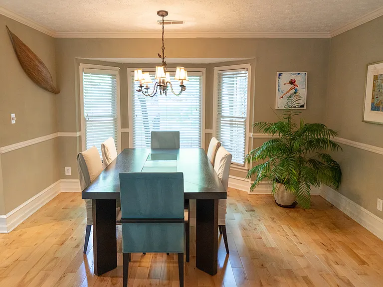 745 Nile Dr — Photo 17