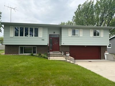 723 Maple Ln, Crown Point, IN, 46307