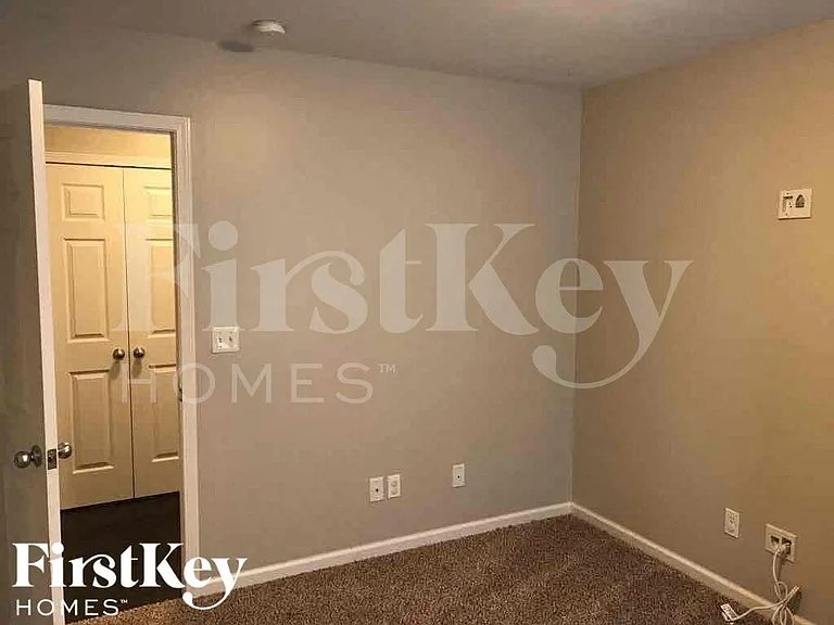 4248 Fieldstone Way — Photo 13