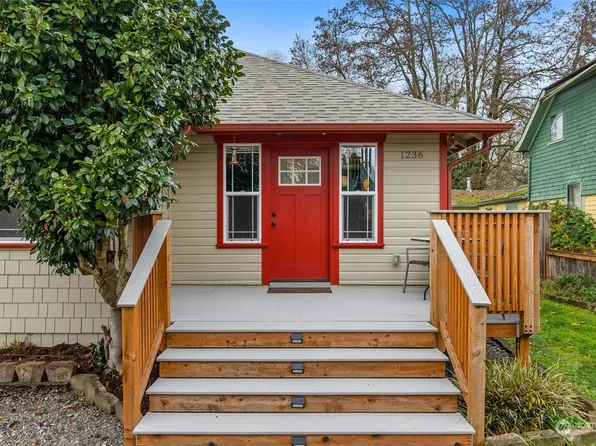 1236 8th Avenue SE, Olympia, WA 98501