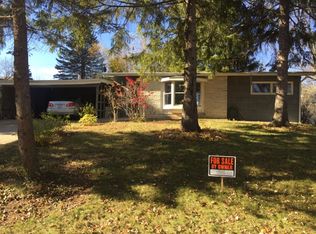 310 Timber Ln, Lake Geneva, WI 53147