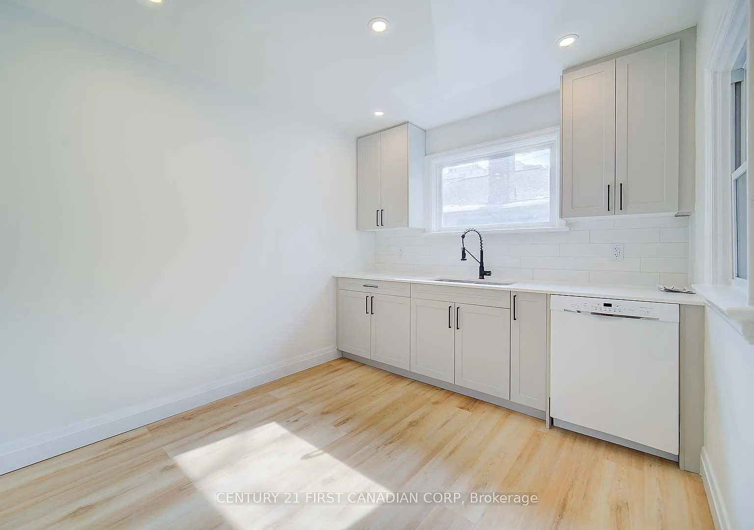 1 bed, $1,700 — Photo 3