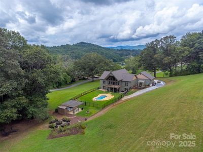 1180 Porter Creek Dr, Franklin, NC, 28734