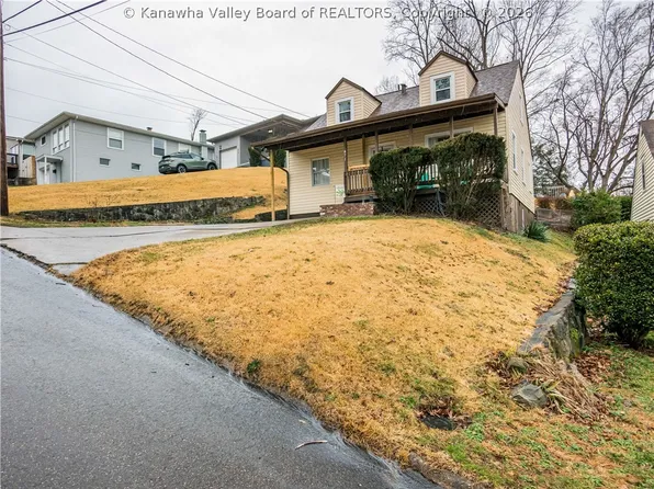 871 S Washington St, Saint Albans, WV 25177
