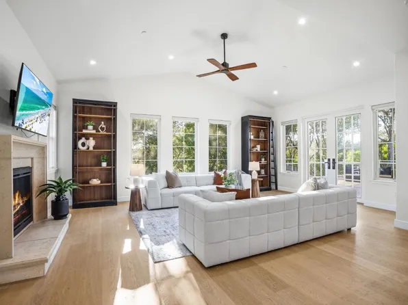 2565 Benson Ave, Santa Cruz, CA 95065