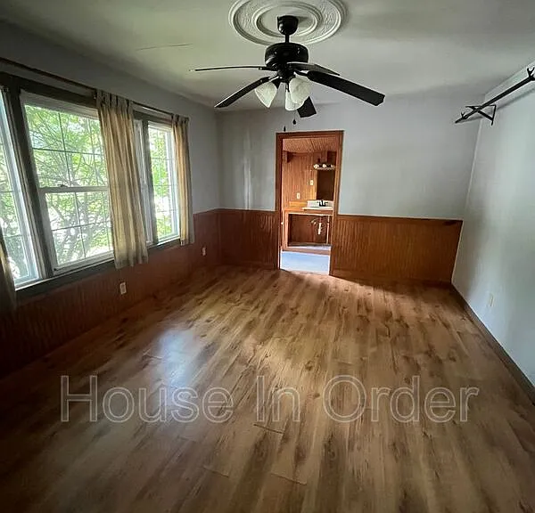54 Cottage Dr #A — Photo 3