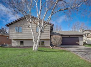 8020 Jensen Ave S, Cottage Grove, MN 55016