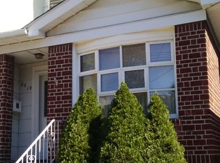 8319 10th Ave, Brooklyn, NY 11228
