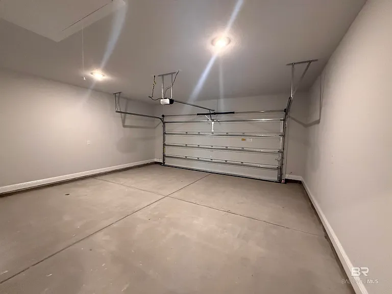 429 Parkerman Ave — Photo 21