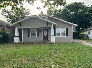 1917 N Market Ave, Shawnee, OK 74804
