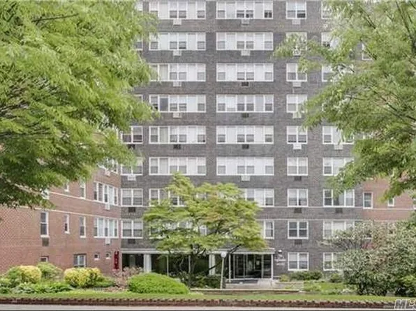 16420 Highland Ave APT 8R, Queens, NY 11432