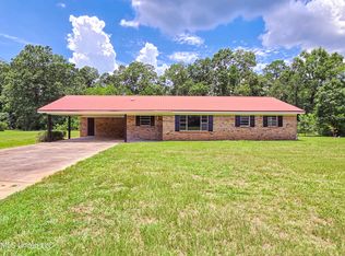 153 Live Oak Dr, Lucedale, MS 39452