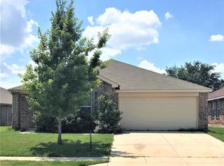 8913 Heartwood Dr, Fort Worth, TX 76244
