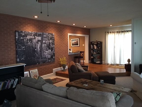 2nd image of 4 Westover Cir
