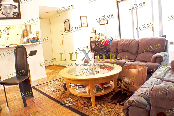 Rented by Luxor Homes & Investment Realty | media 16