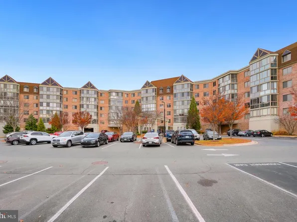2901 S Leisure World Blvd Unit 317, Silver Spring, MD 20906