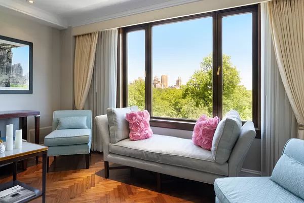 1st image of 128 Central Park S #8B