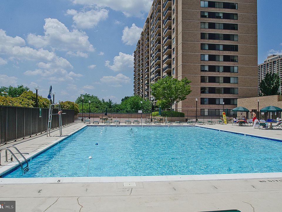 1st image of 3713 George Mason Dr APT 206