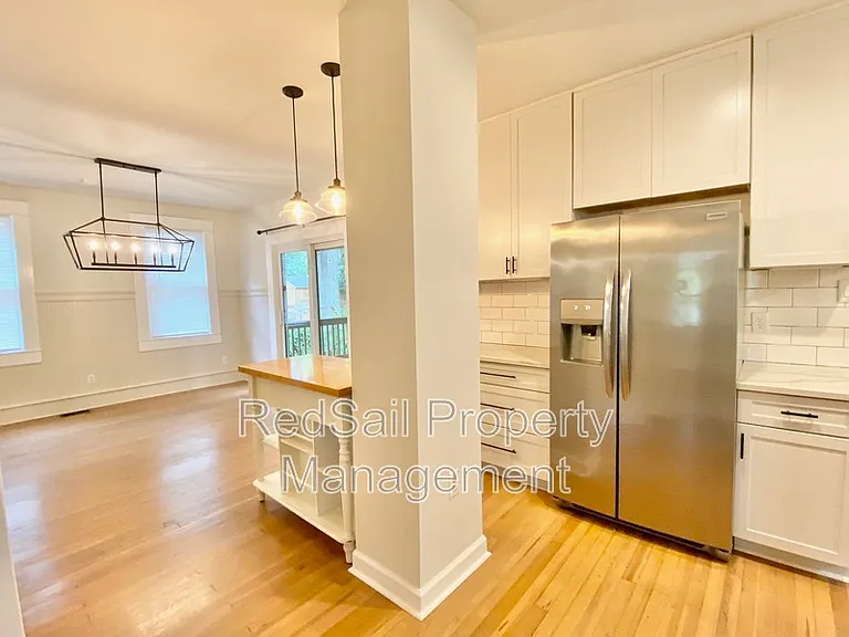 53 Shenandoah Rd — Photo 9