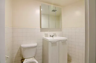 Rented by Street Realty Brokerage LLC