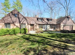 82 Cotswold Way, Avon, CT 06001