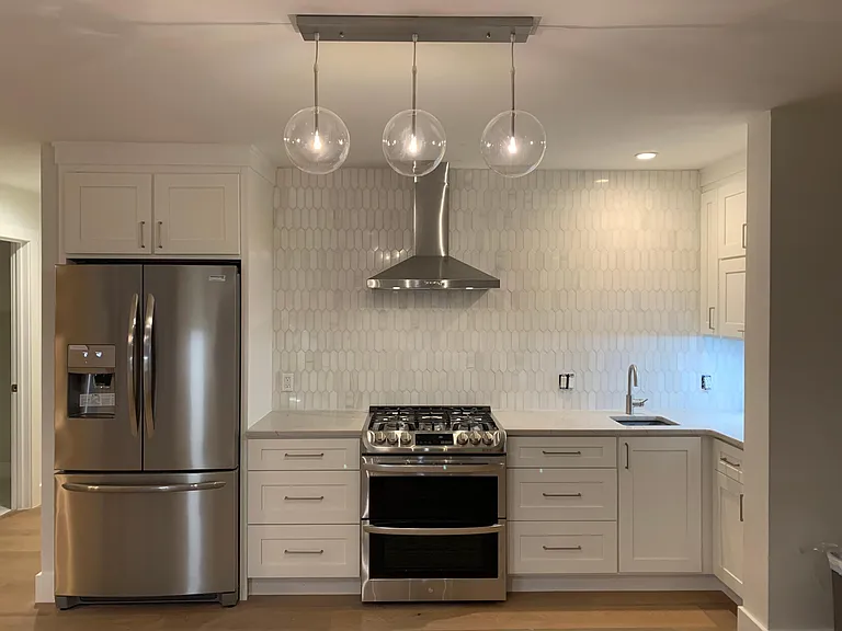 7101 Mesa Dr — Photo 3