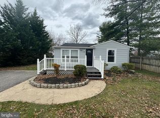 306 Andover Rd, Glen Burnie, MD 21061