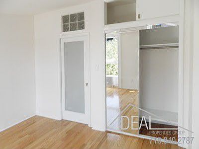 4th image of 129 Saint James Pl