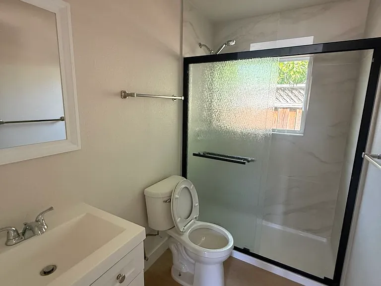 1016 S 8th St #2 — Photo 7