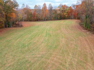 129 Pea Ridge Dr, Gray, KY 40734