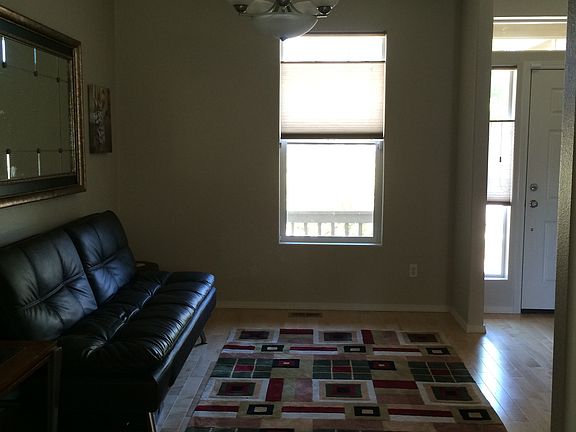 Living Room/Formal Dining