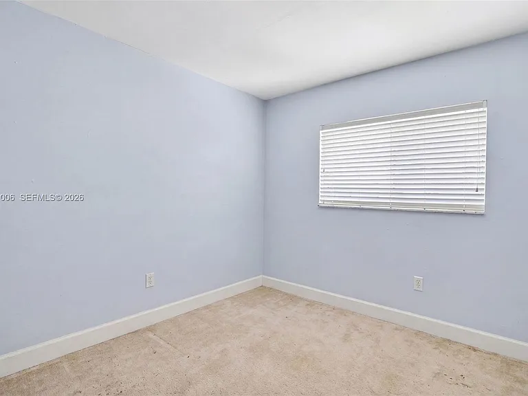 14102 SW 167th Ter — Photo 16