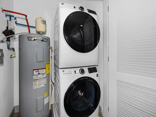 1435 10th Street image 17 of 59