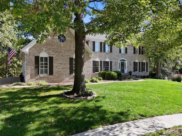16159 Wilson Manor Dr, Chesterfield, MO 63005