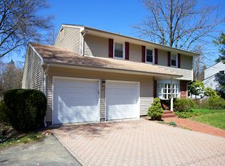 145 Hillside Ave, Cresskill, NJ 07626