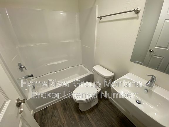 5th image of 508 S 3rd St W #206