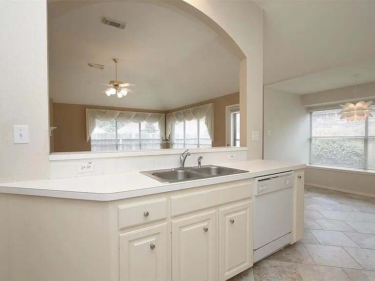 18922 Cypresswood Forest Ct — Photo 13