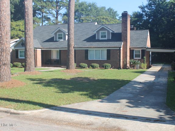 5th image of 227 E College Street