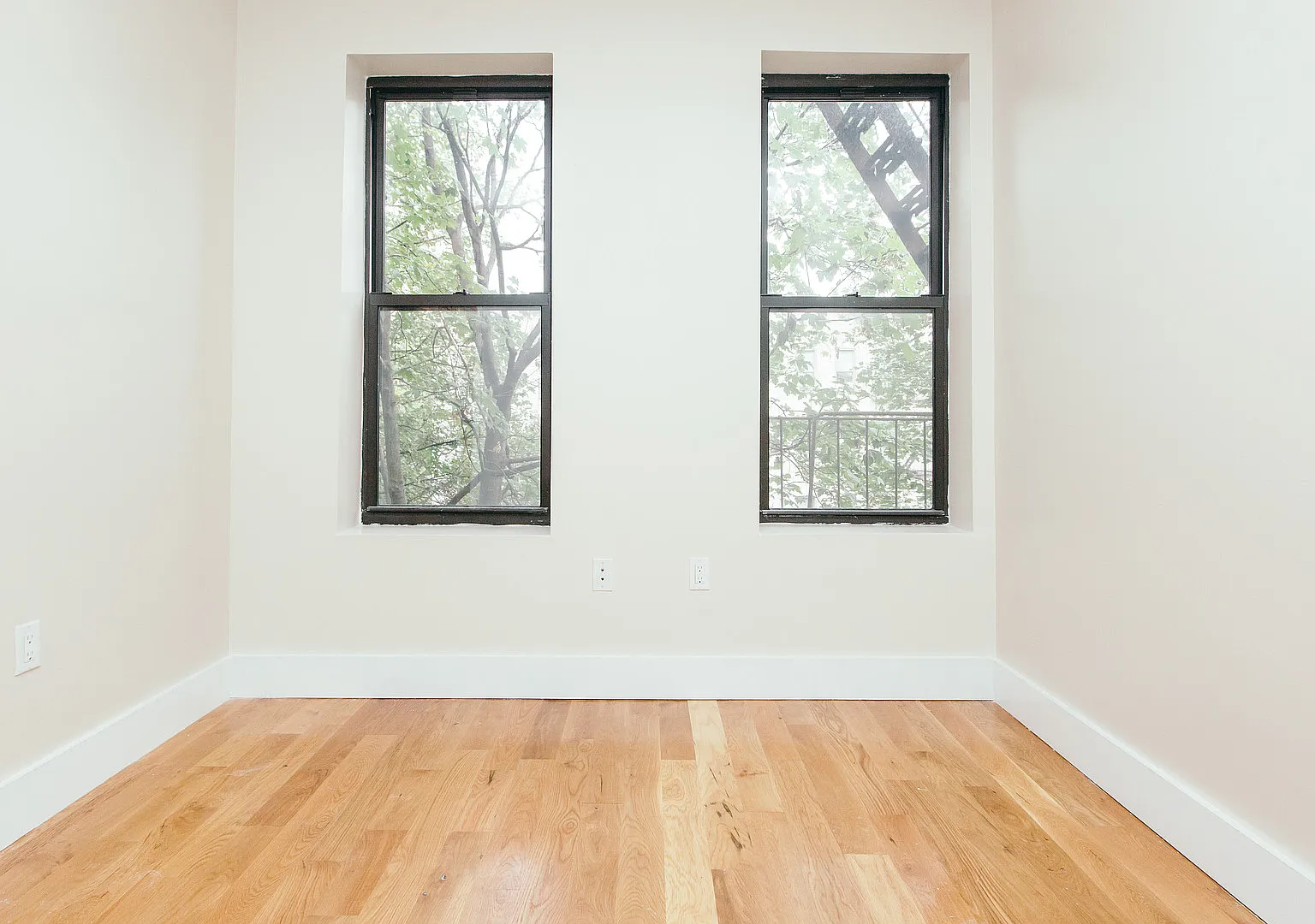 623 Park Place — Photo 4