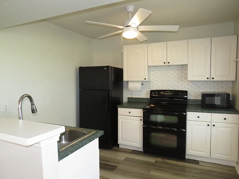 4657 S Bonnie Brae St — Photo 7