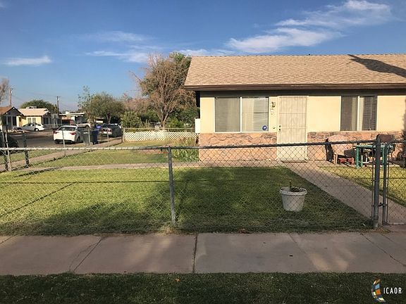 2nd image of 895 El Centro Ave