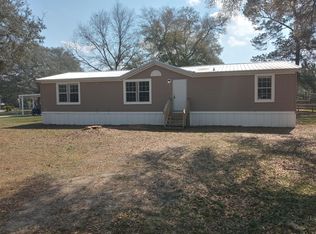 18660 SE 55th Pl, Ocklawaha, FL 32179