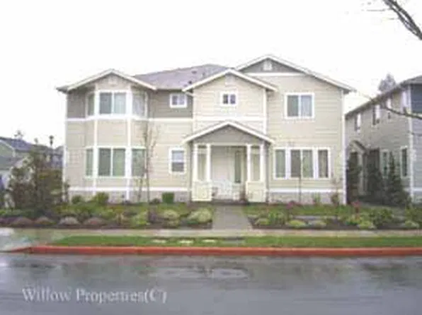 1311 Rowan Ct, Dupont, WA 98327
