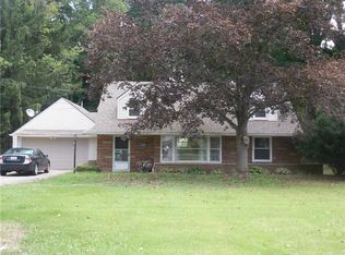 263 Beechwood Dr, Northfield, OH 44067