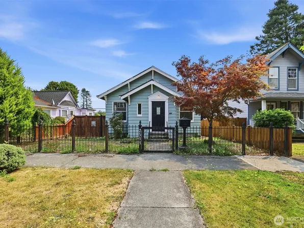 2511 Maple Street, Everett, WA 98201
