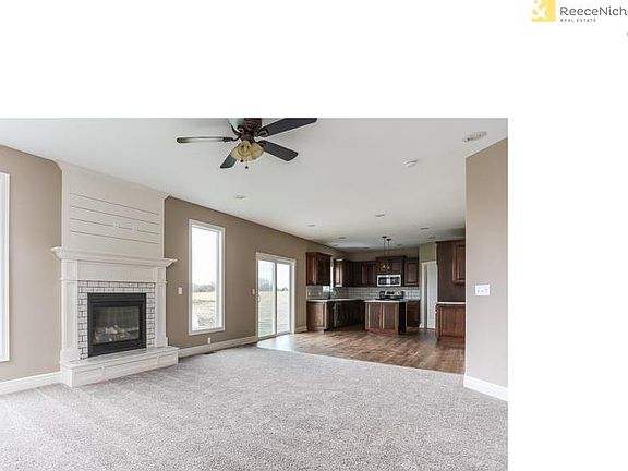4th image of 28608 W 162nd St