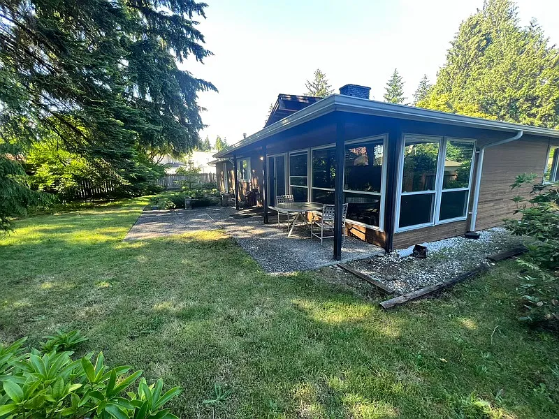 3 bed, 1390 sqft, $3,750 — Photo 3