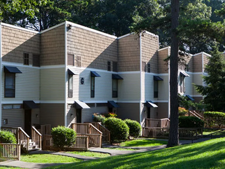 The Hammond Apartments — Photo 102
