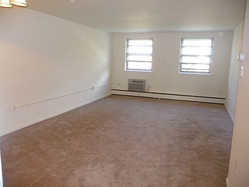 2nd image of 113 N Lansdowne Ave APT 6K3