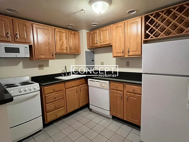 379 Commonwealth Ave #12 — Photo 9